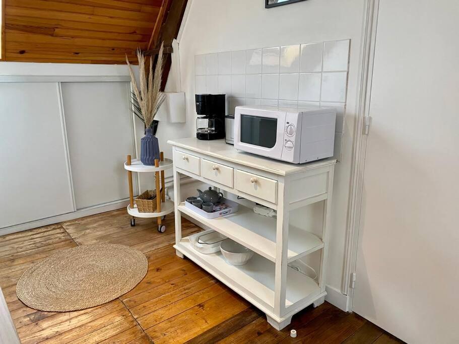 Charmant Appartement Entre Saint-Malo Et Le Mont-Saint-Michel Dol-de-Bretagne Eksteriør billede